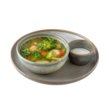 Суп с фрикадельками и зелеными овощами